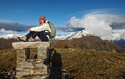 81 Piccolo altare di vetta dello Zuc di Cam (2195 m) con Tre Signori